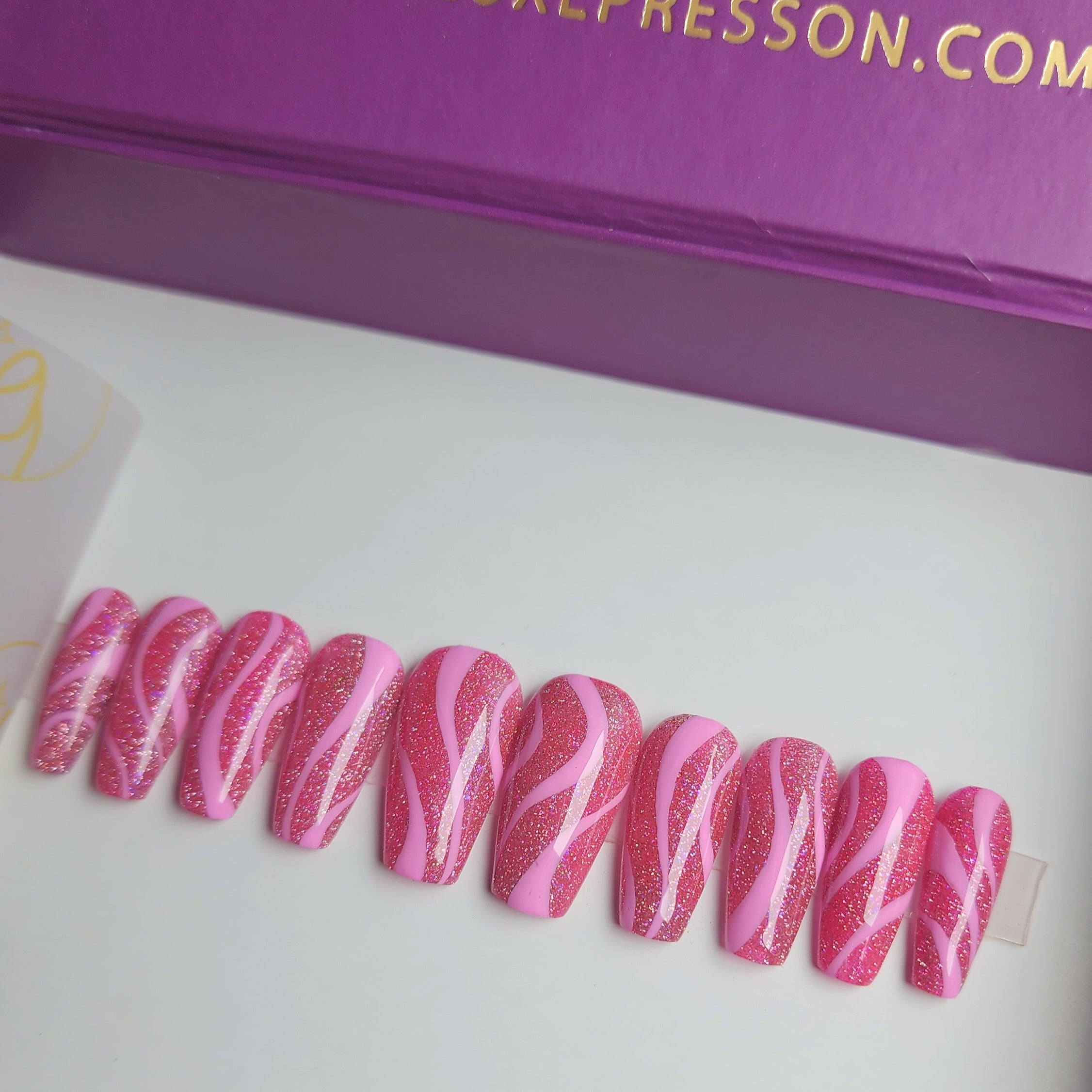 Flash Glitter Swirls