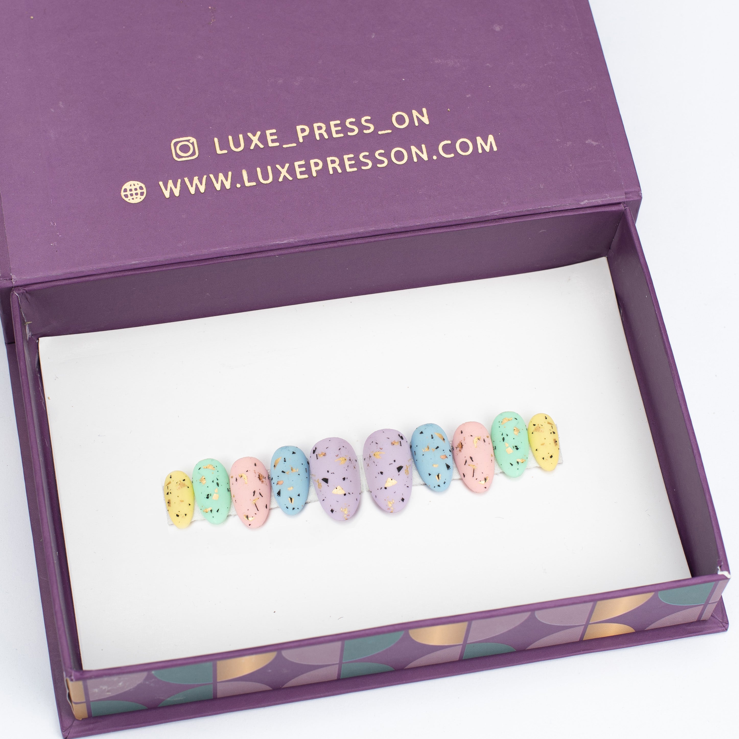 Pastel eggshells