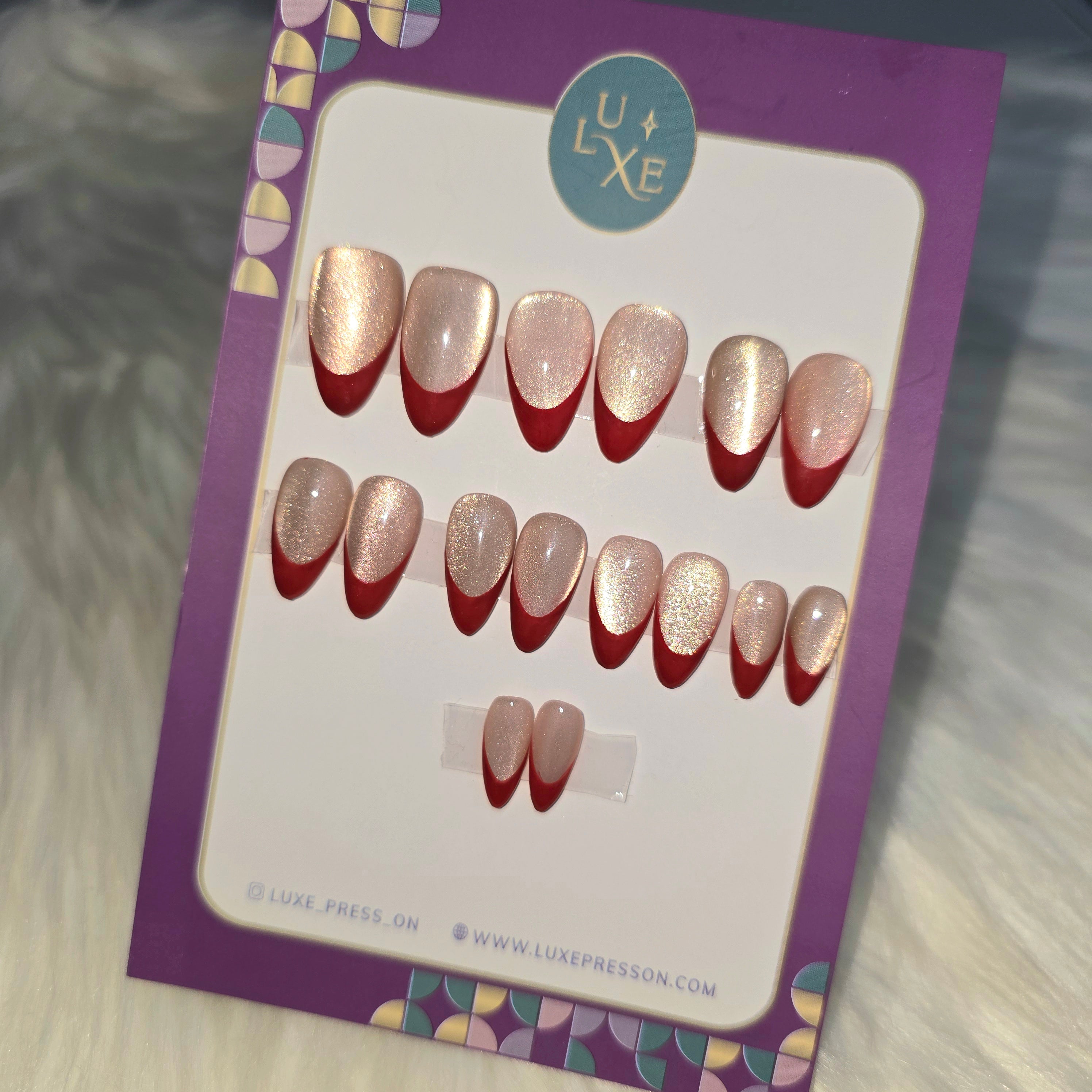 Magnetic Red Nail Set