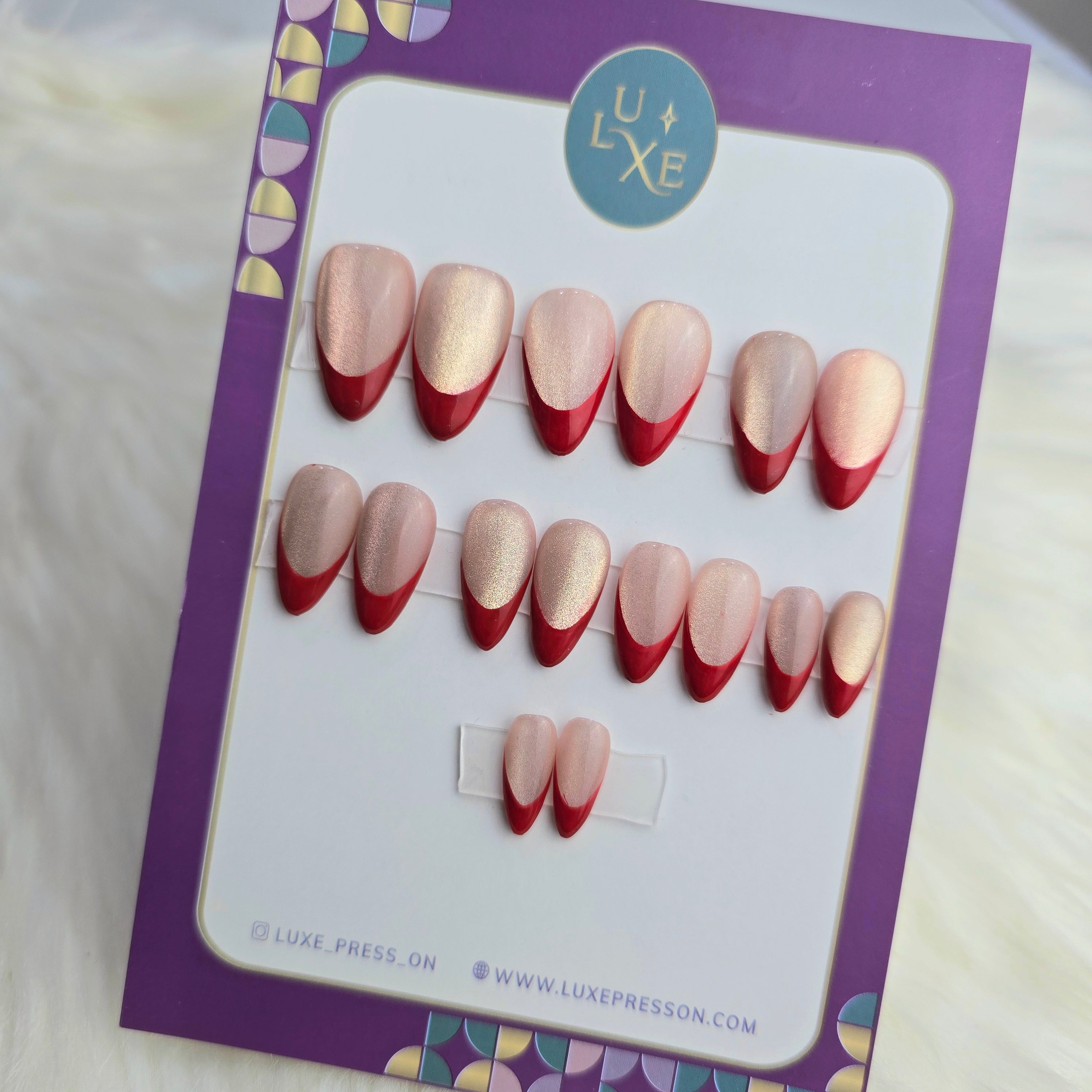 Magnetic Red Nail Set