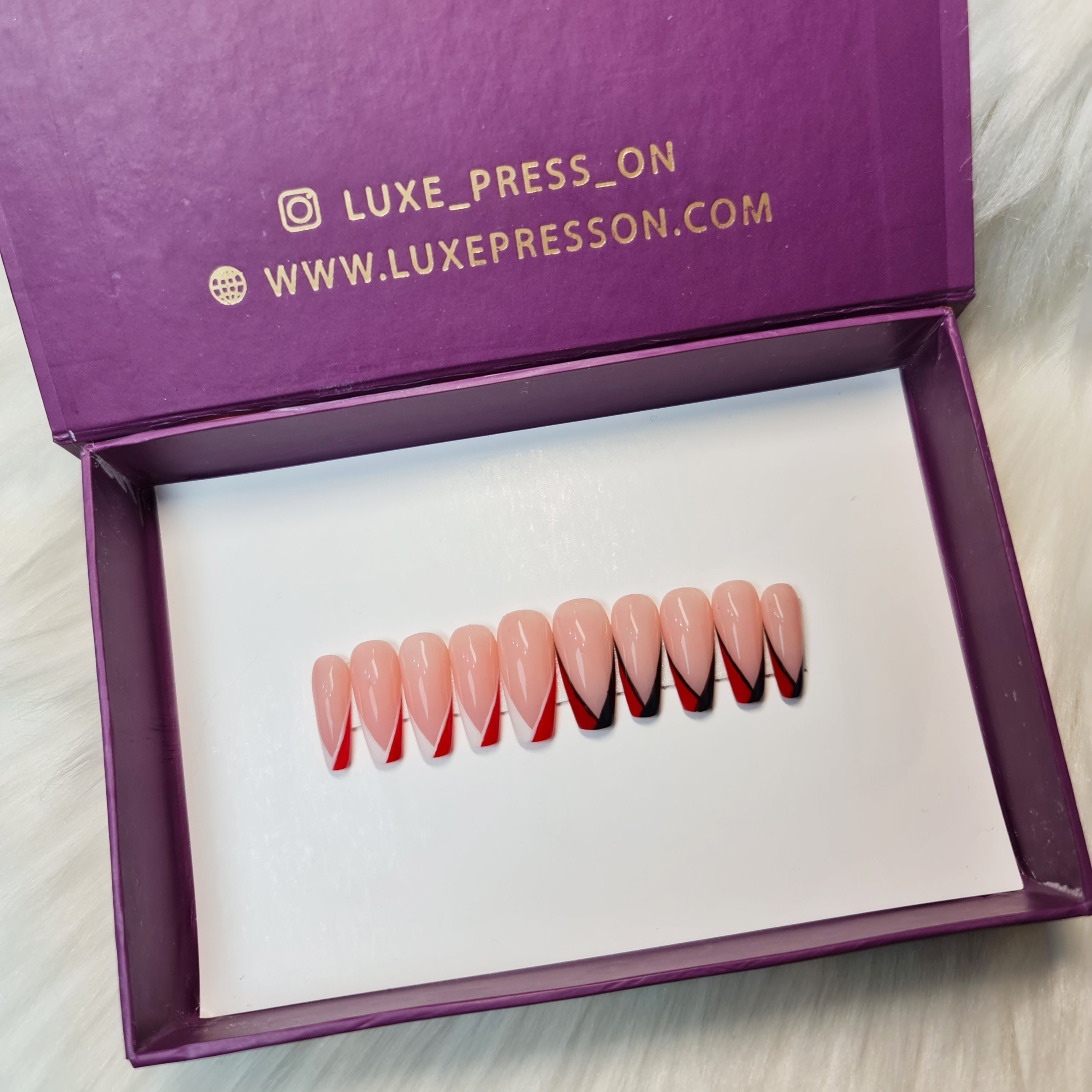 ALTERNATE V-FRENCH TIPS